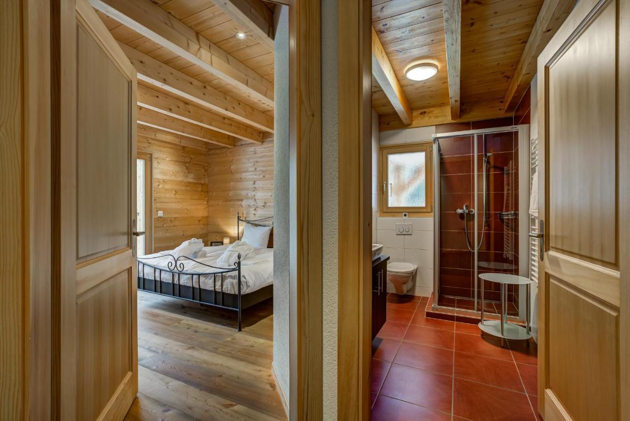 Chalet Flocon De Neige - Jacuzzi - Sauna لا تزوماز المظهر الخارجي الصورة
