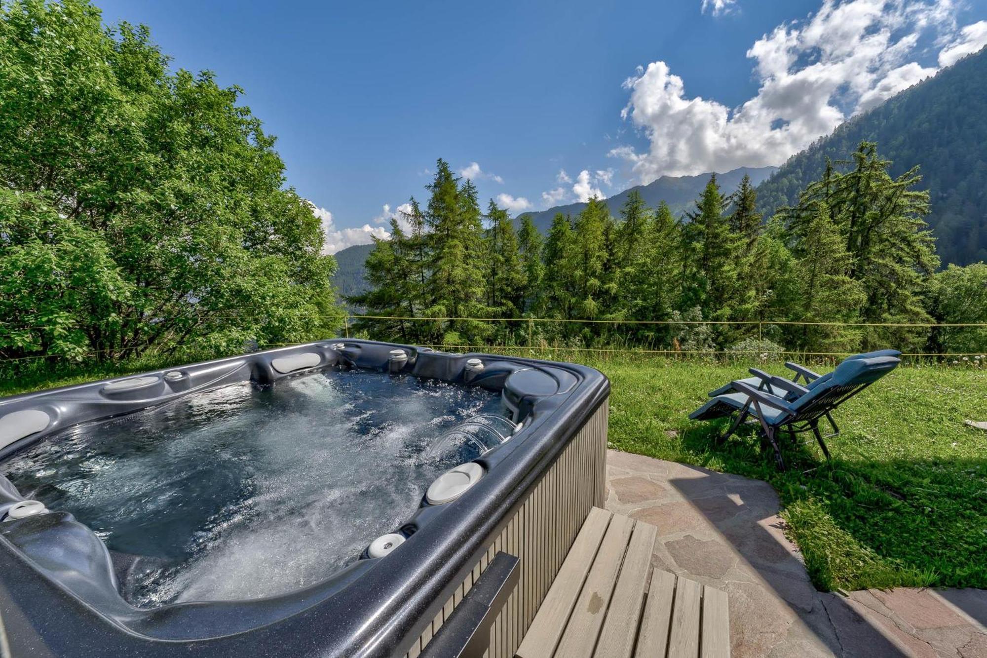 Chalet Flocon De Neige - Jacuzzi - Sauna لا تزوماز المظهر الخارجي الصورة
